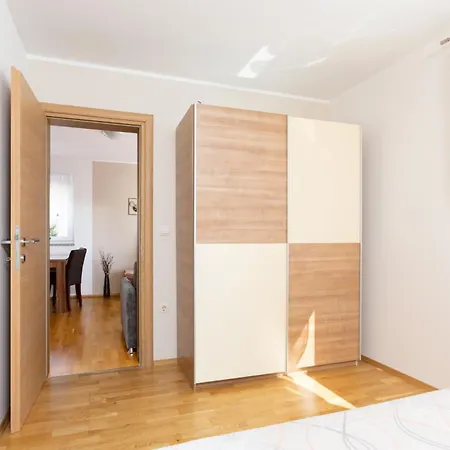 Apartment Tina - A3 First Floor - Mpolo *